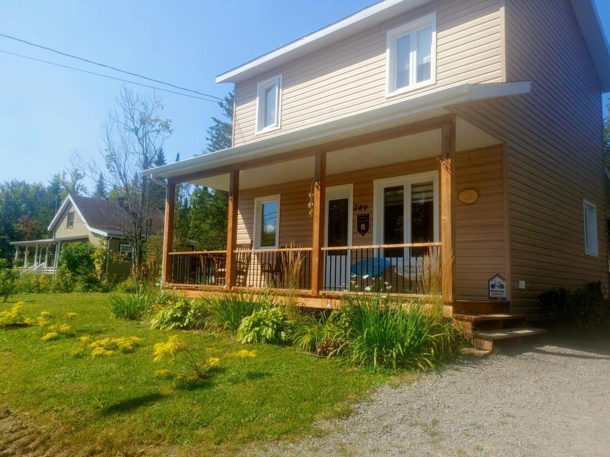 Chalet Mathis Saint-Raymond Esterno foto